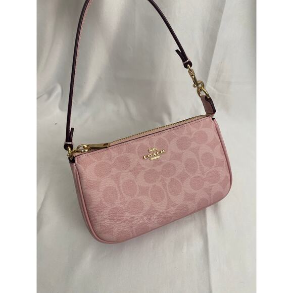 Coach CW426 Nolita 19 Powder Pink Signature Shoulder Bag - NWT - Picture 2 of 10